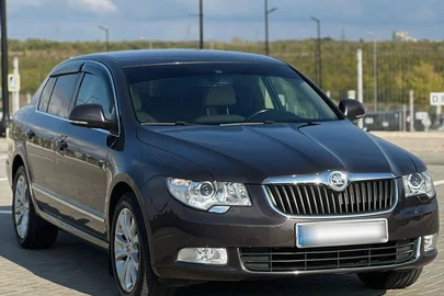 2009' Skoda Superb