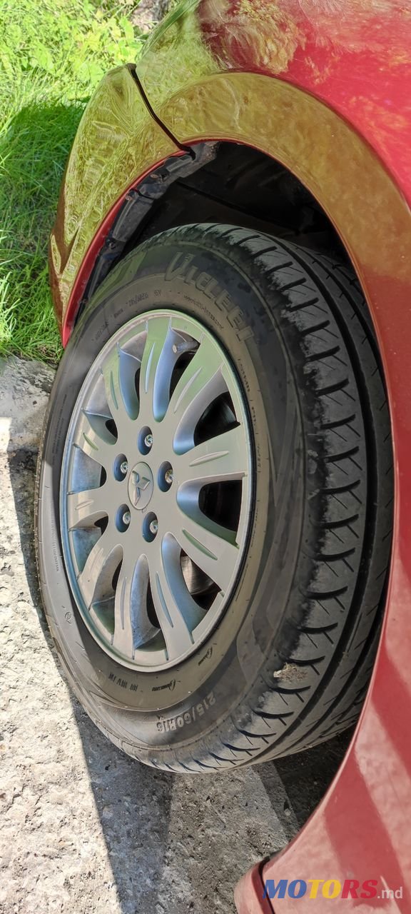 2008' Mitsubishi Galant photo #4