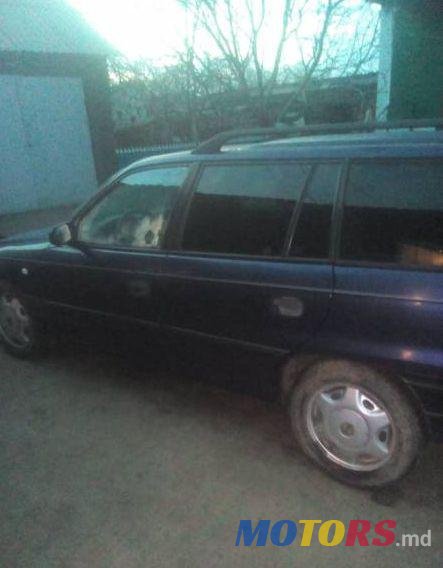 1995' Opel Astra photo #1