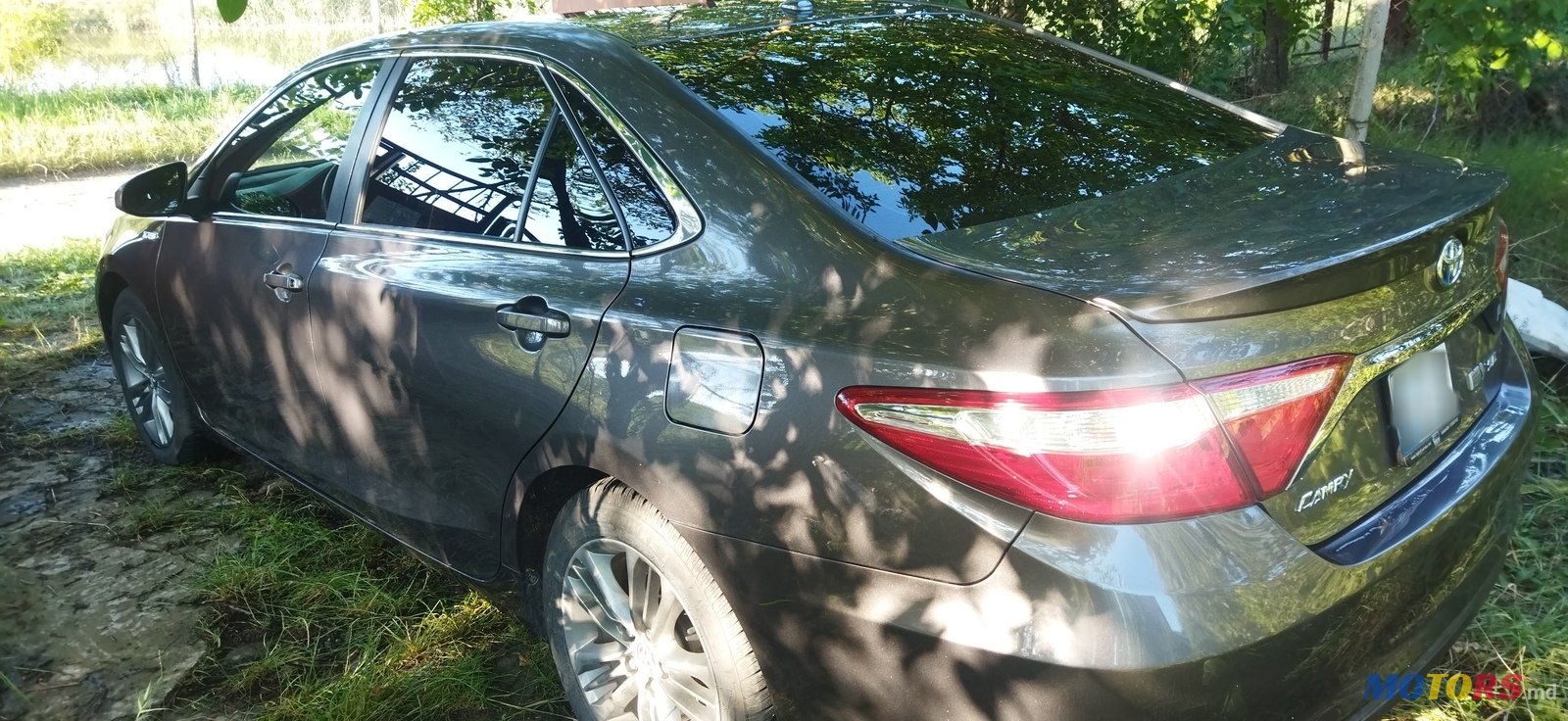 2015' Toyota Camry Hybrid V55 photo #6