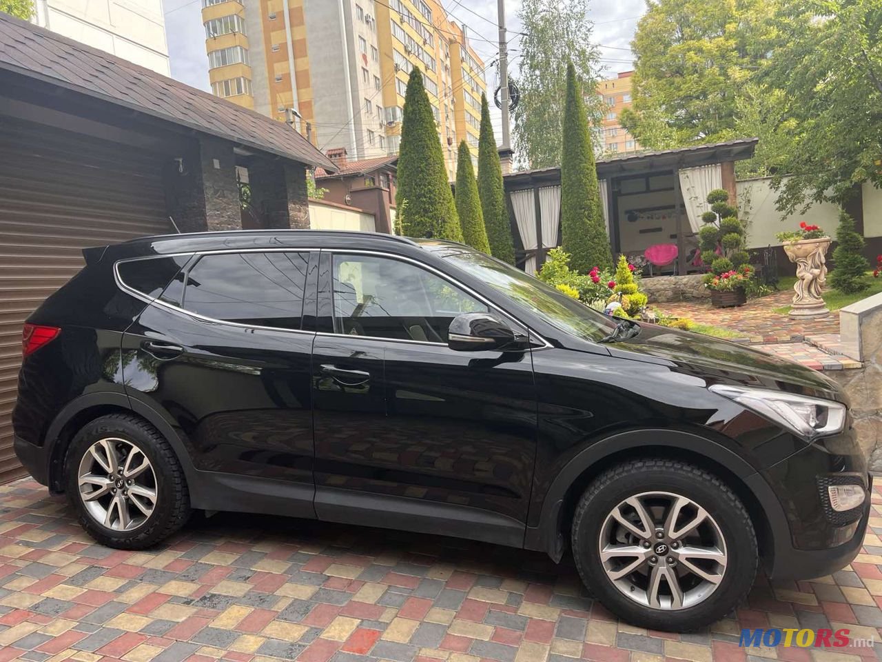 2014' Hyundai Santa Fe photo #1