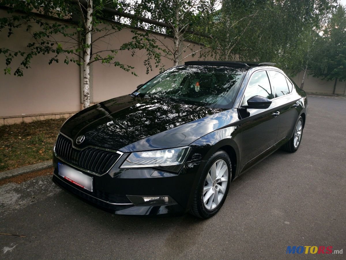 2018' Skoda Superb photo #2
