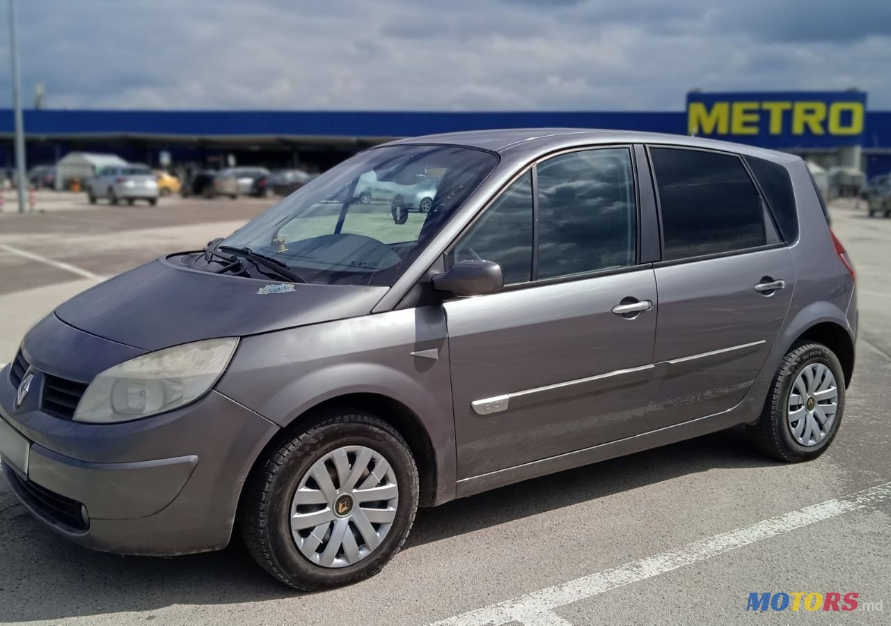 2005' Renault Scenic photo #1