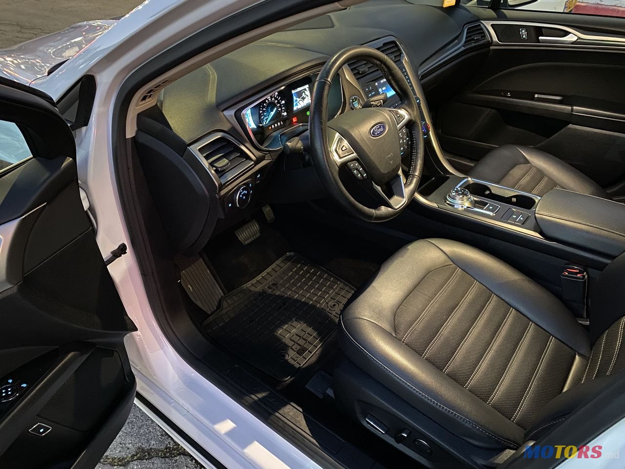 2016' Ford Fusion photo #5