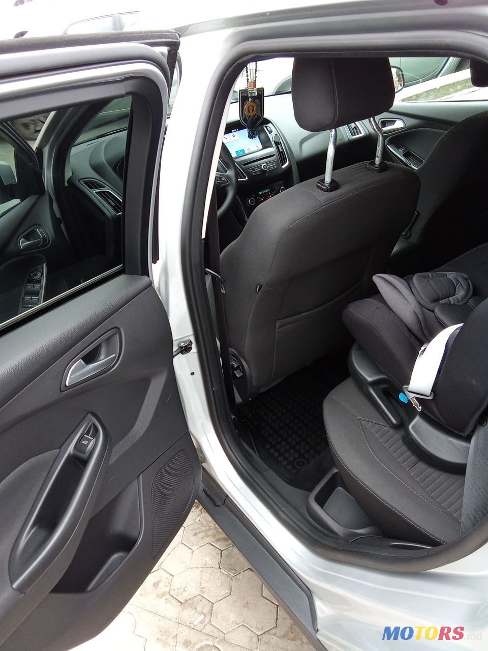 2018' Ford Focus photo #4