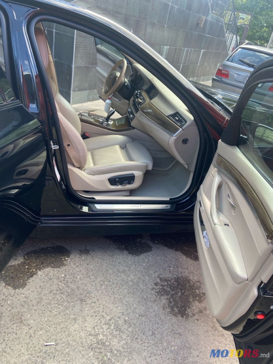 2014' BMW 5 Series photo #2