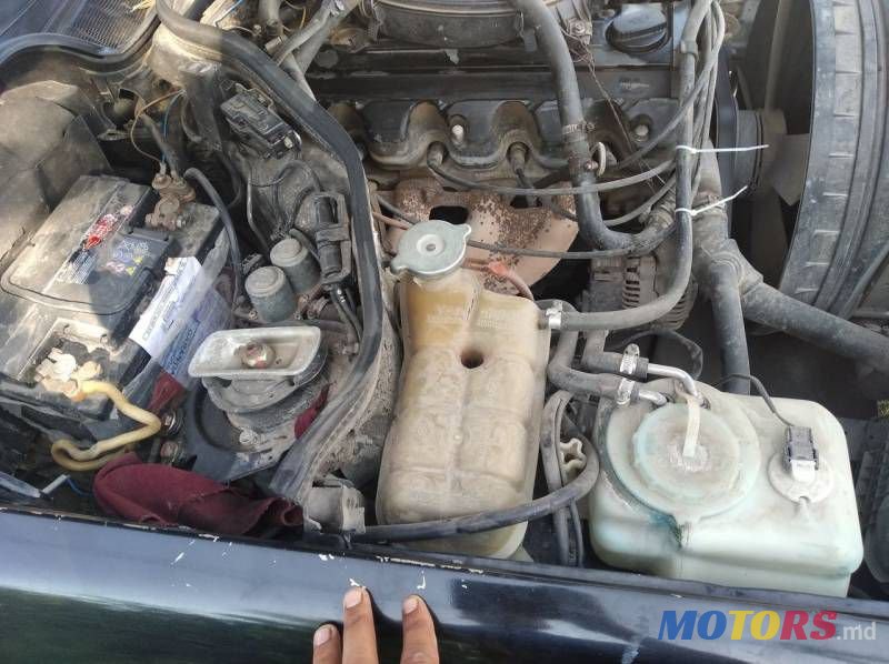 1992' Mercedes-Benz 124 photo #6