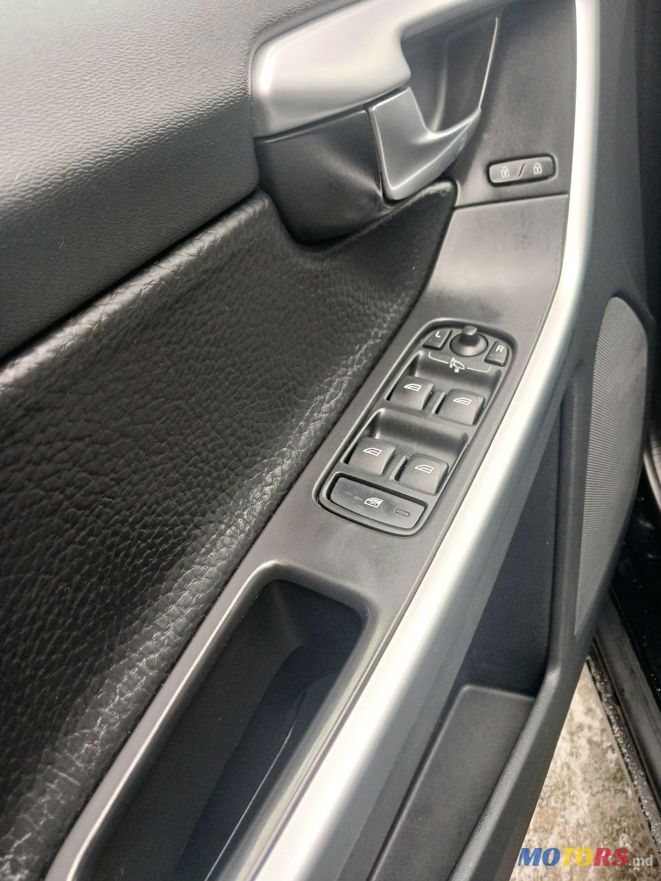 2012' Volvo XC60 photo #6