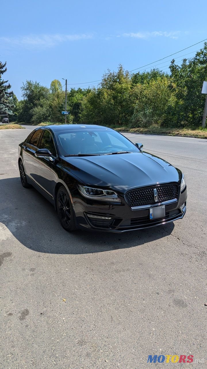 2019' Lincoln MKZ photo #1