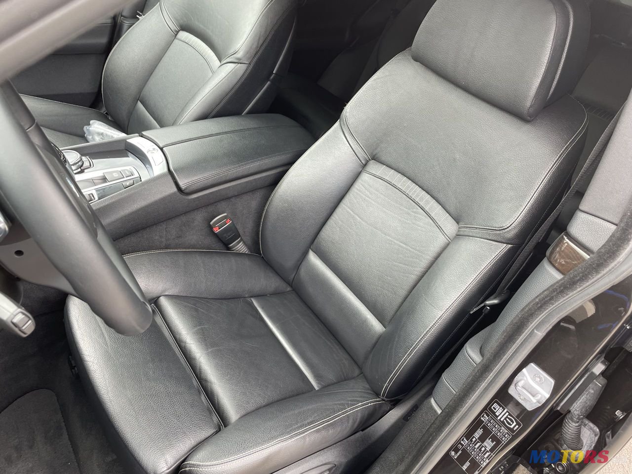 2013' BMW 5 Gt photo #2