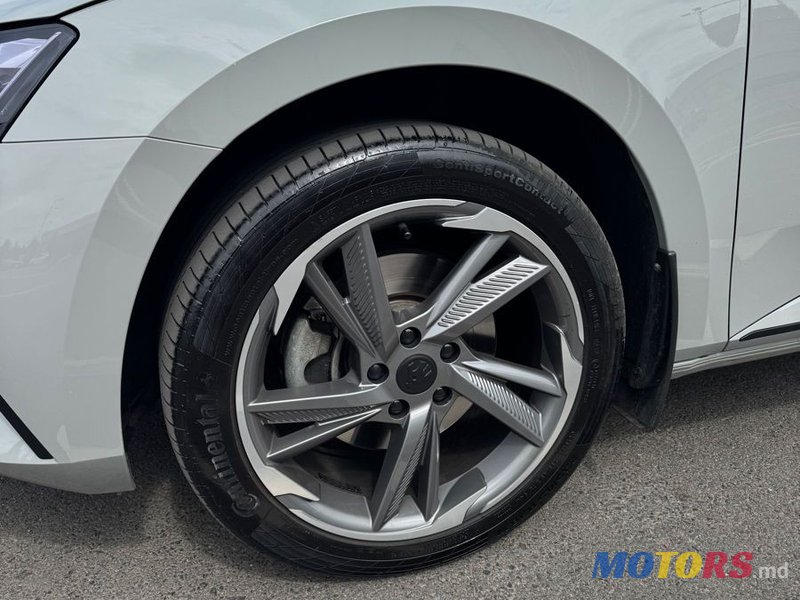 2023' Skoda Superb photo #5