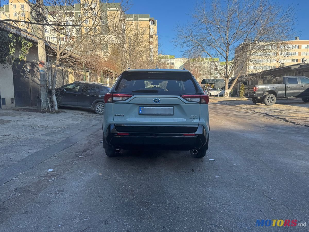 2021' Toyota RAV4 photo #5