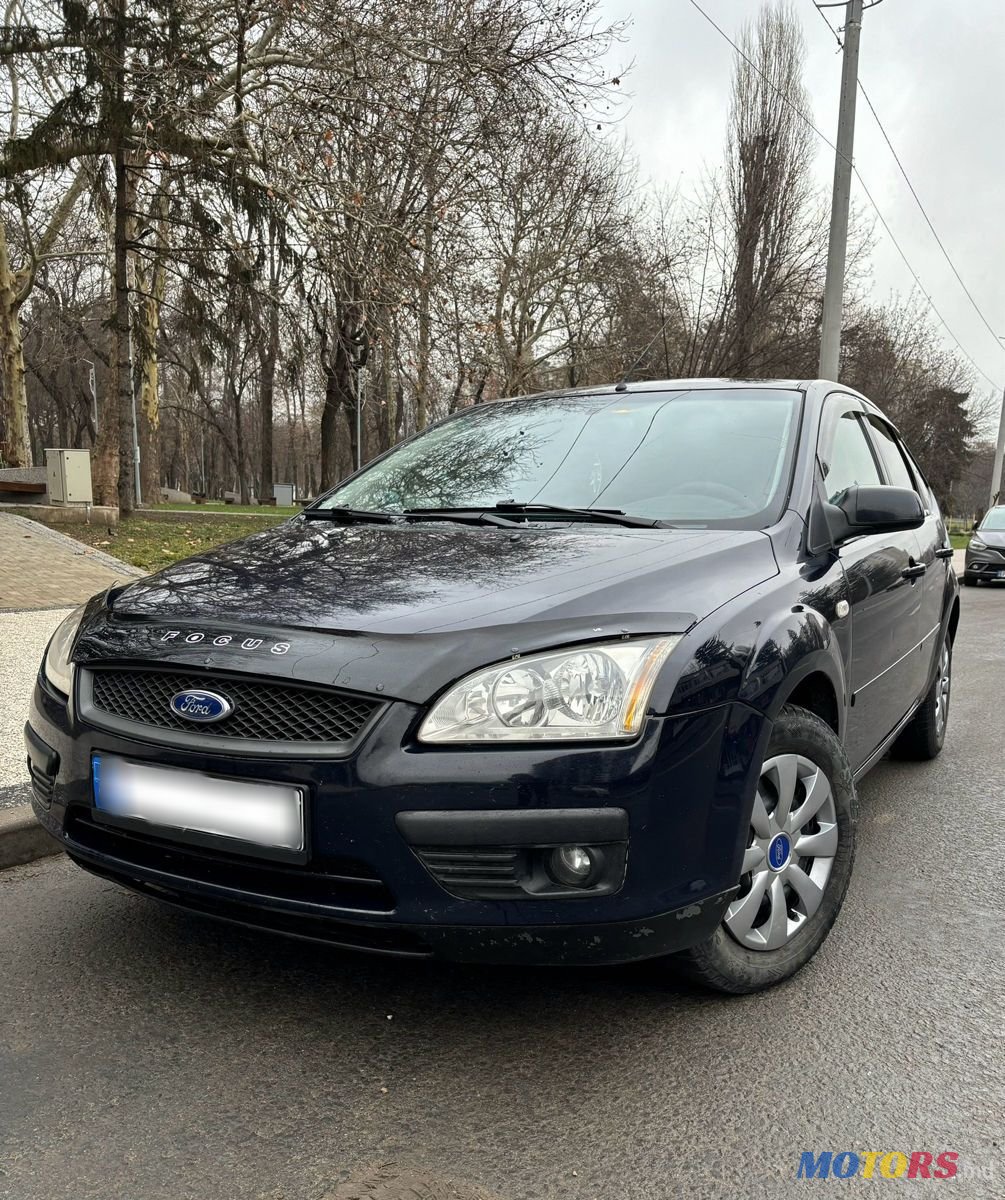 2008' Ford Focus photo #2