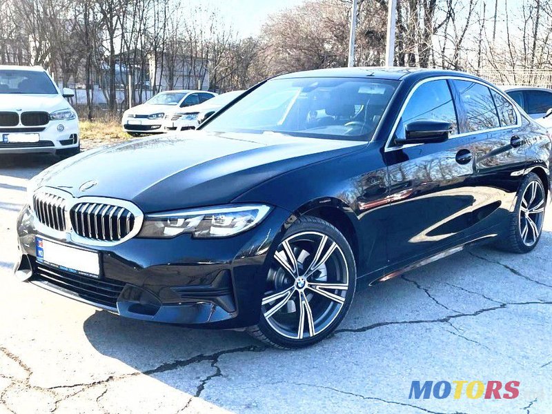 2021' BMW 3 Series photo #4