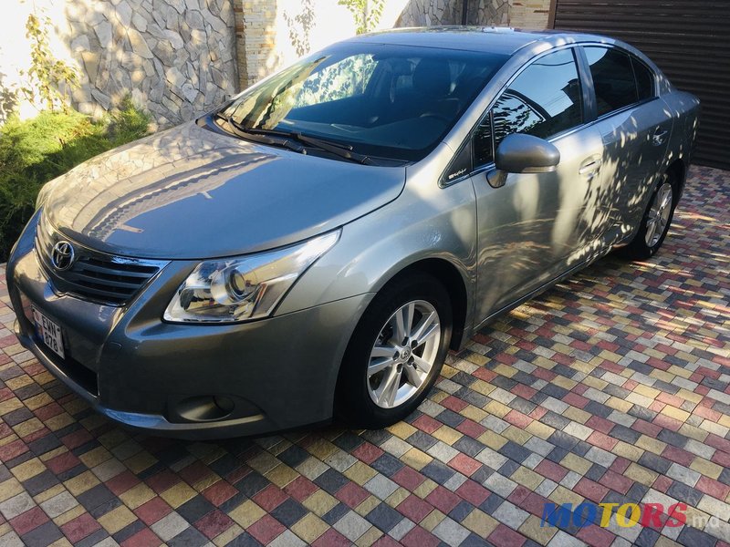 2010' Toyota Avensis photo #1