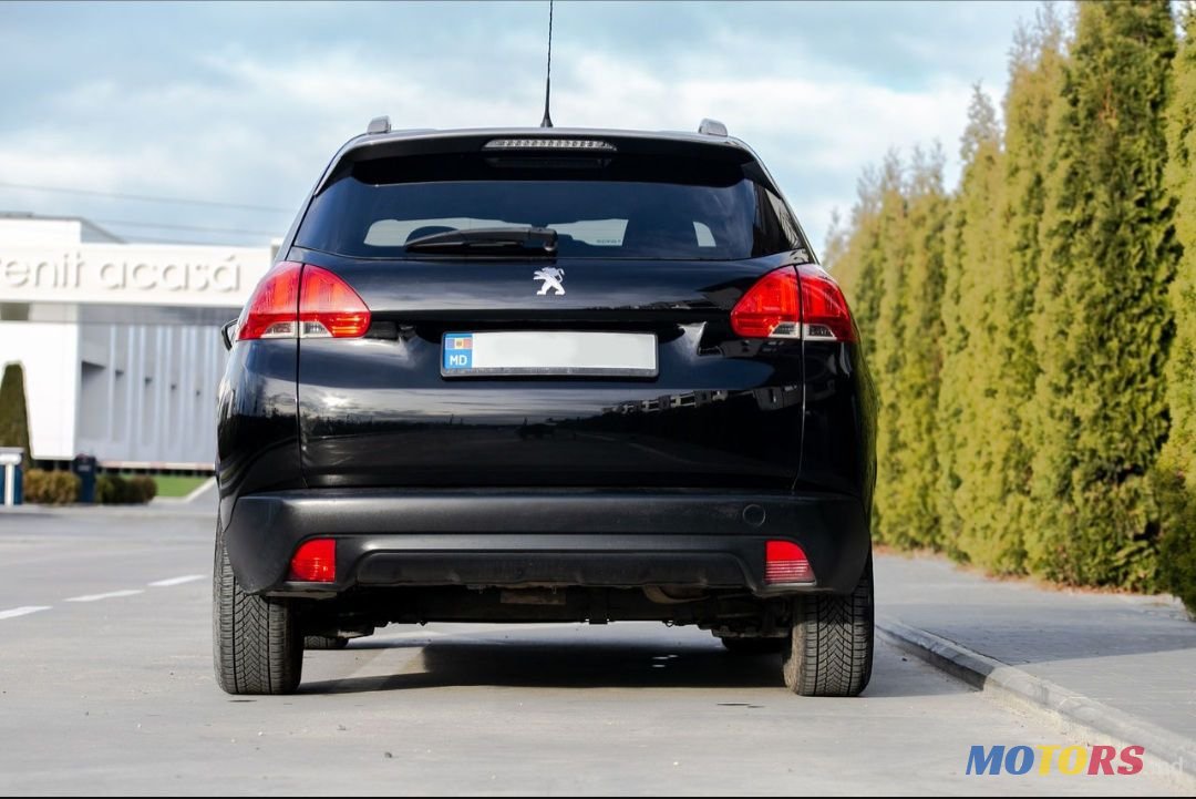 2015' Peugeot 2008 photo #3