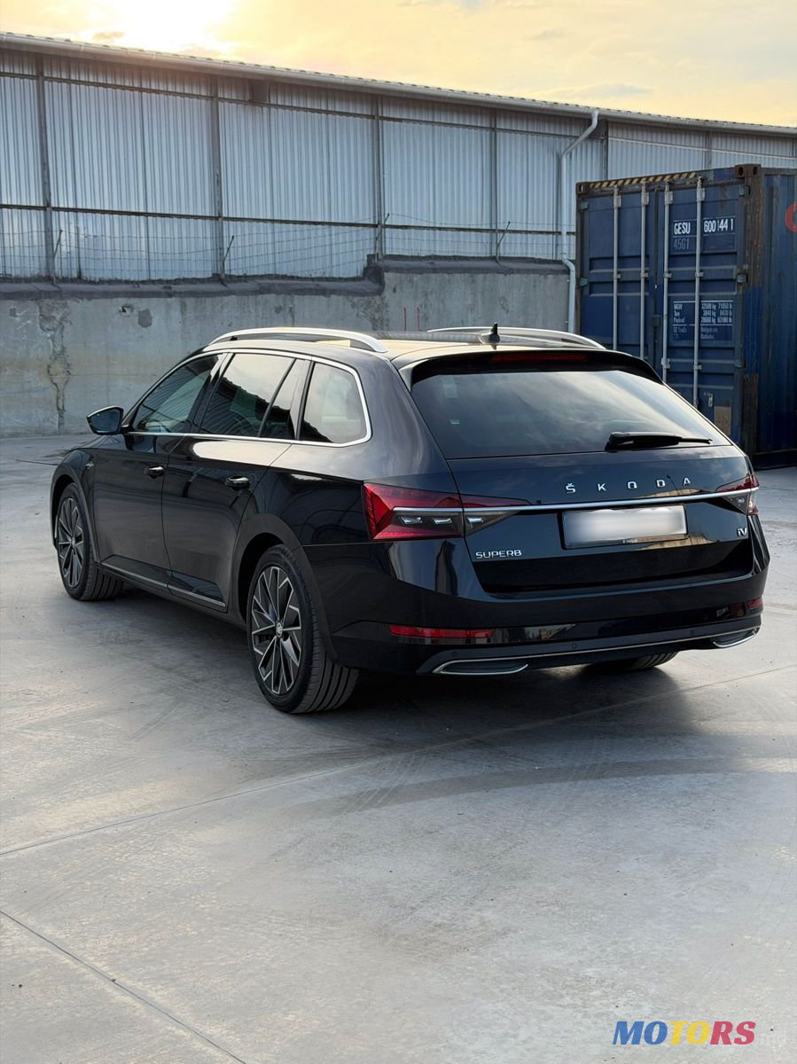 2021' Skoda Superb photo #3