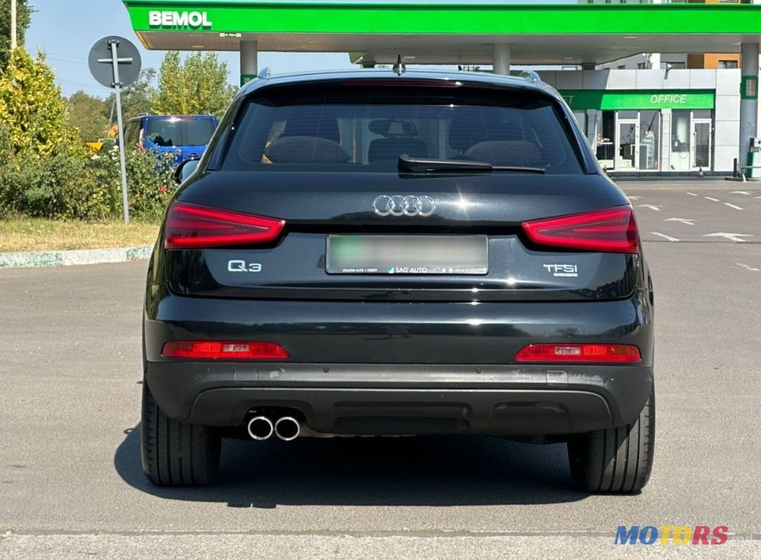 2013' Audi Q3 photo #3