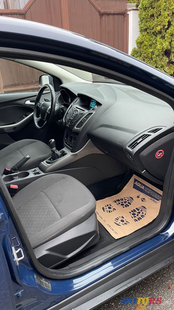 2014' Ford Focus photo #6