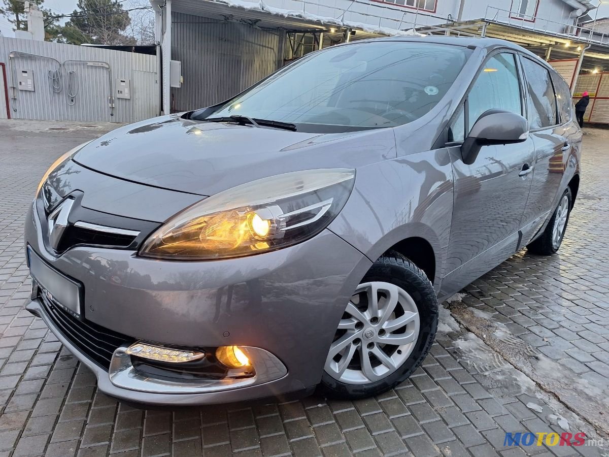 2014' Renault Grand Scenic photo #1