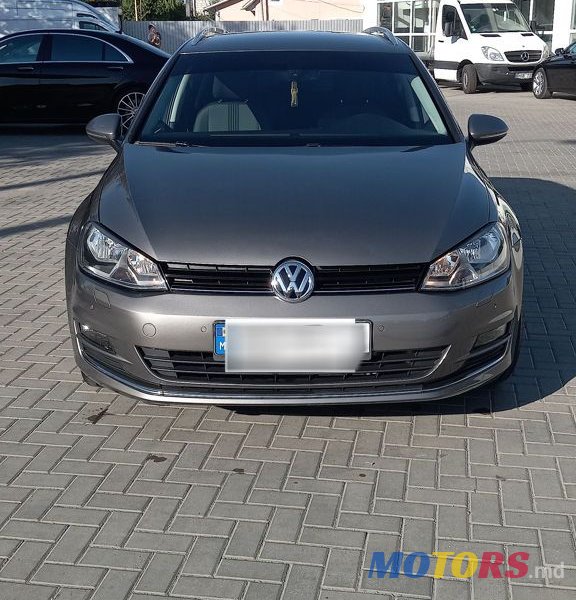 2016' Volkswagen Golf photo #2