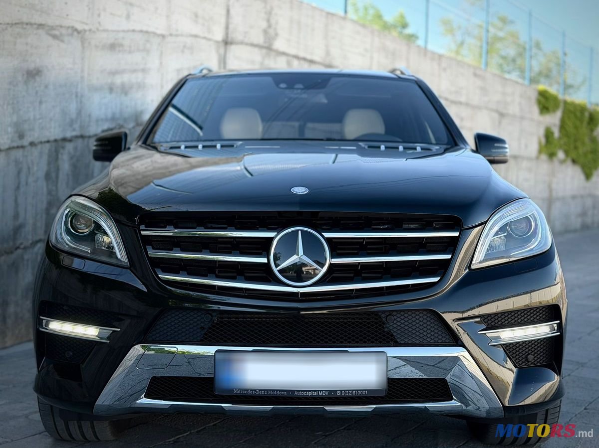 2013' Mercedes-Benz M-Class photo #3