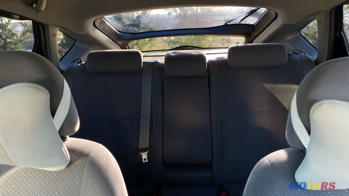 2006' Toyota Prius photo #5