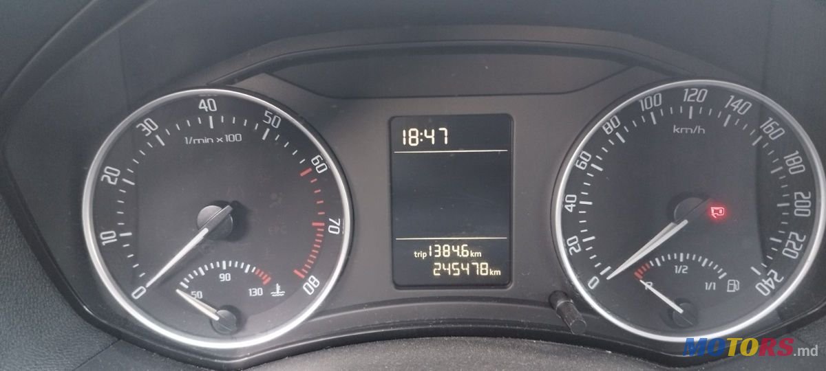 2011' Skoda Octavia photo #6