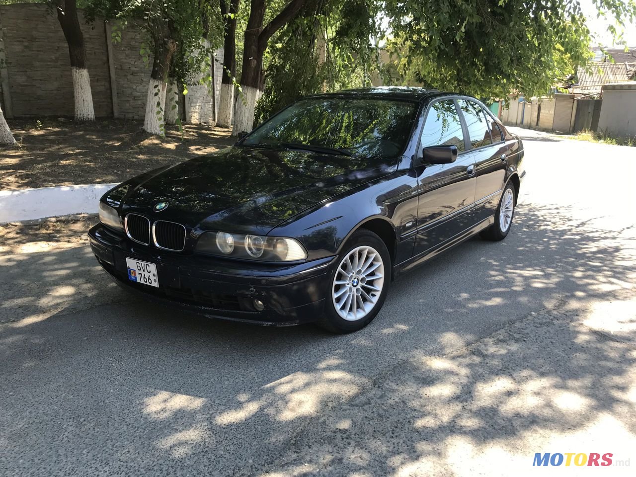 2001' BMW 5 Series photo #1