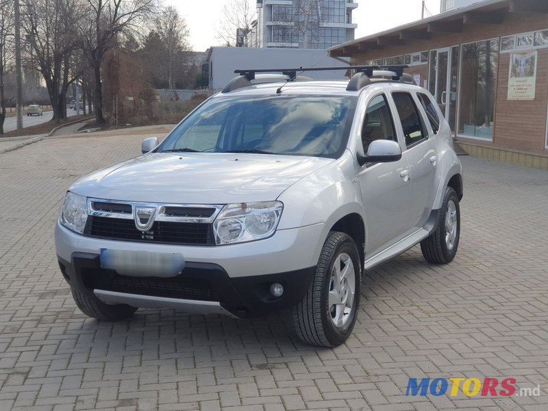 2012' Dacia Duster photo #2