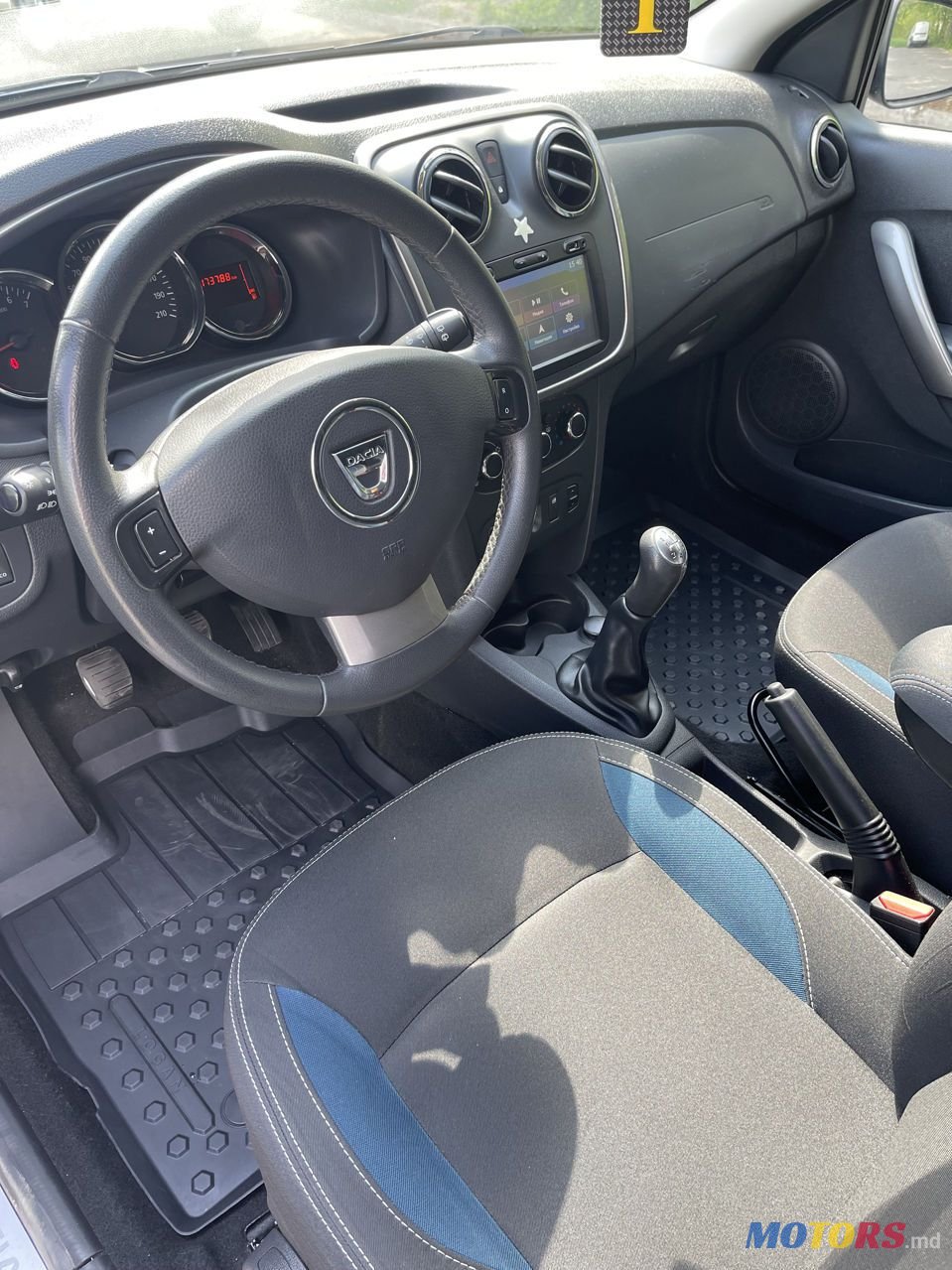 2015' Dacia Logan Mcv photo #6