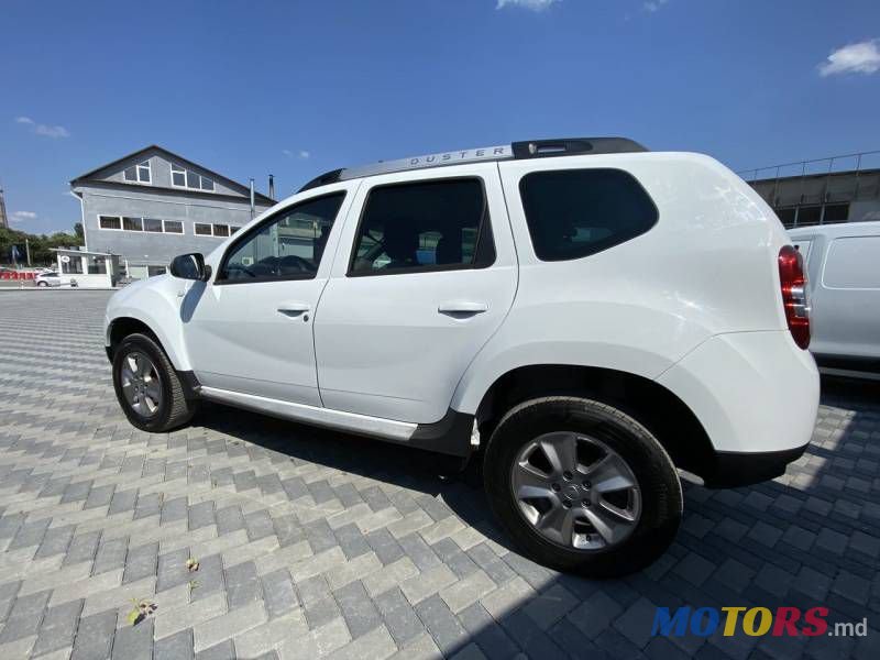 2014' Dacia Duster photo #2