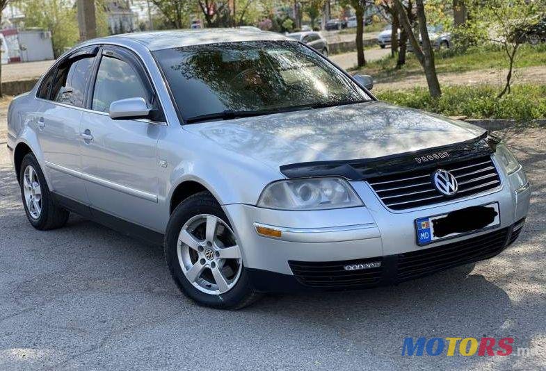 2003' Volkswagen Passat photo #1