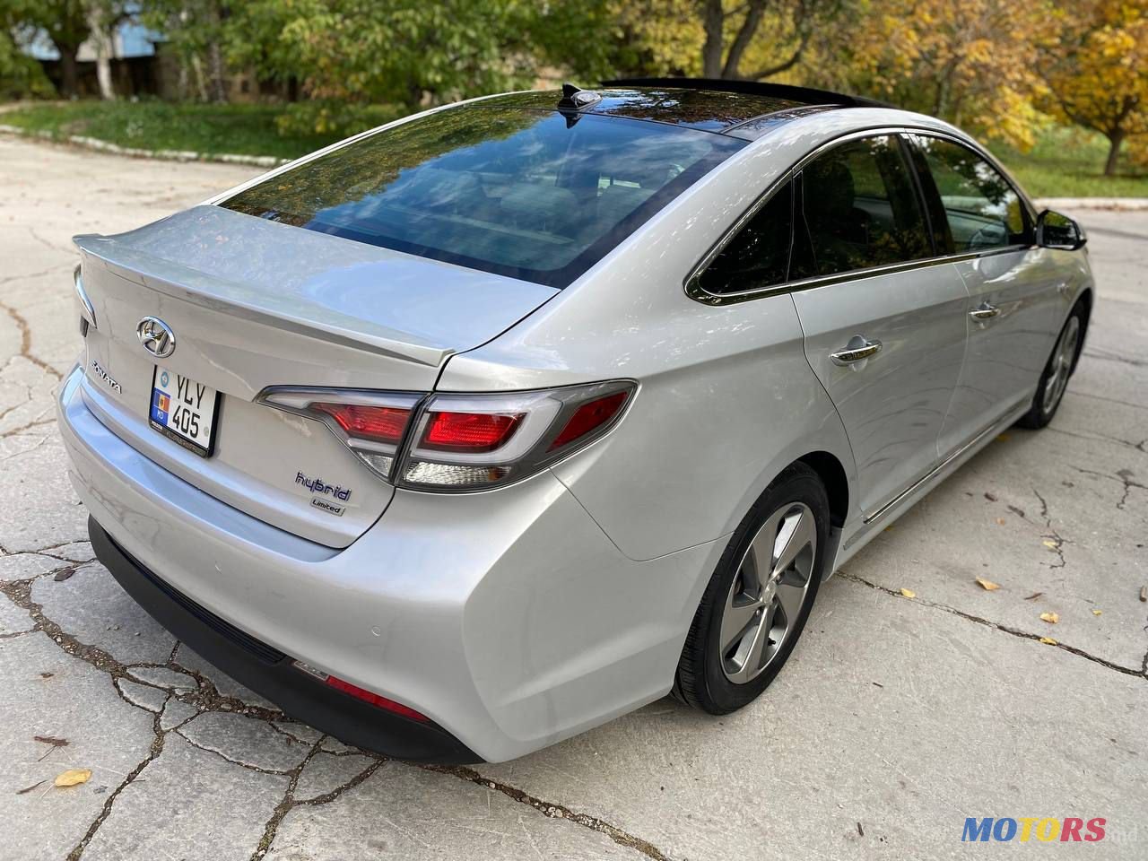 2015' Hyundai Sonata photo #5