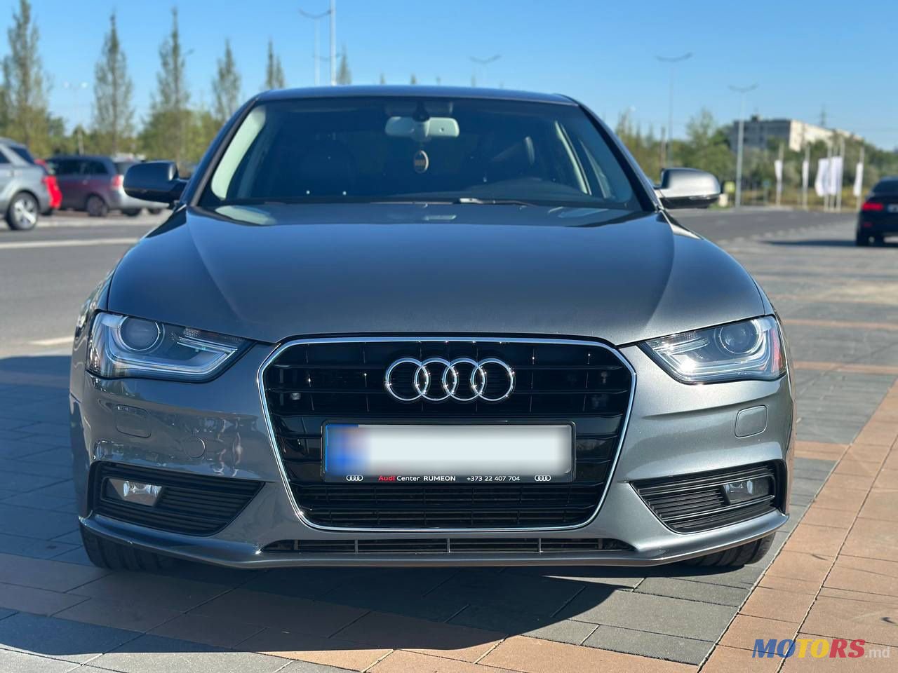 2014' Audi A4 photo #2