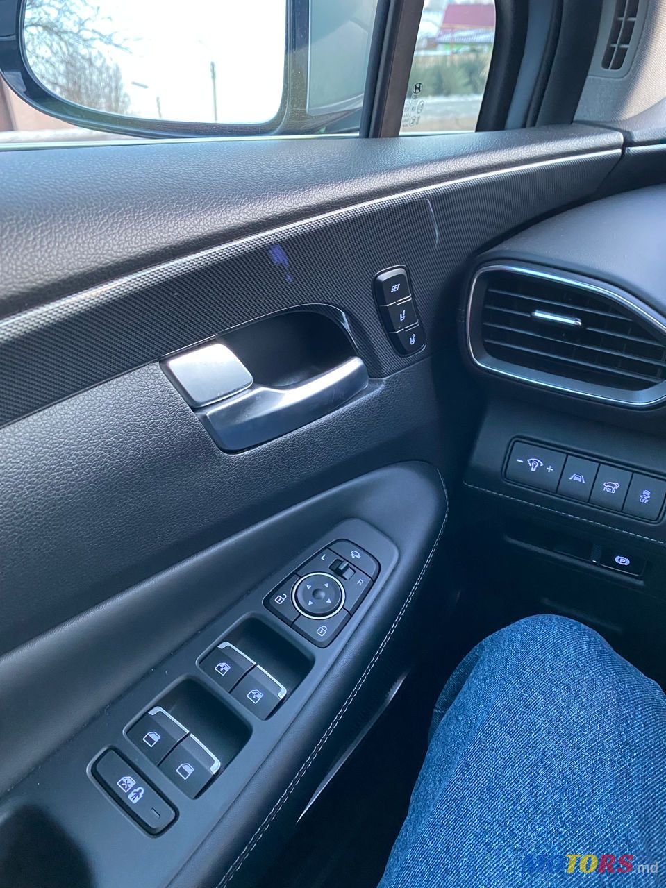 2023' Hyundai Santa Fe photo #6