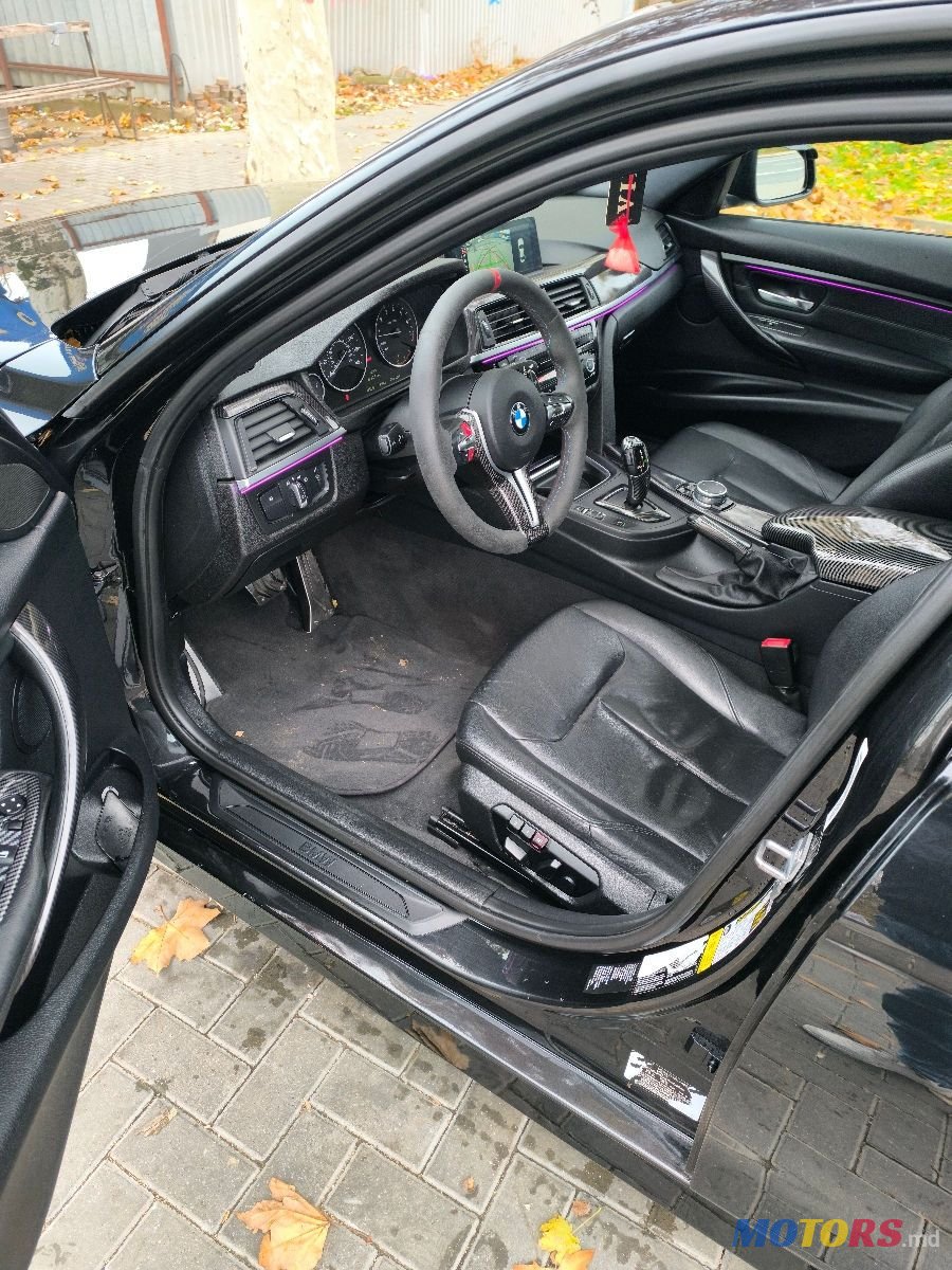 2015' BMW 3 Series photo #5