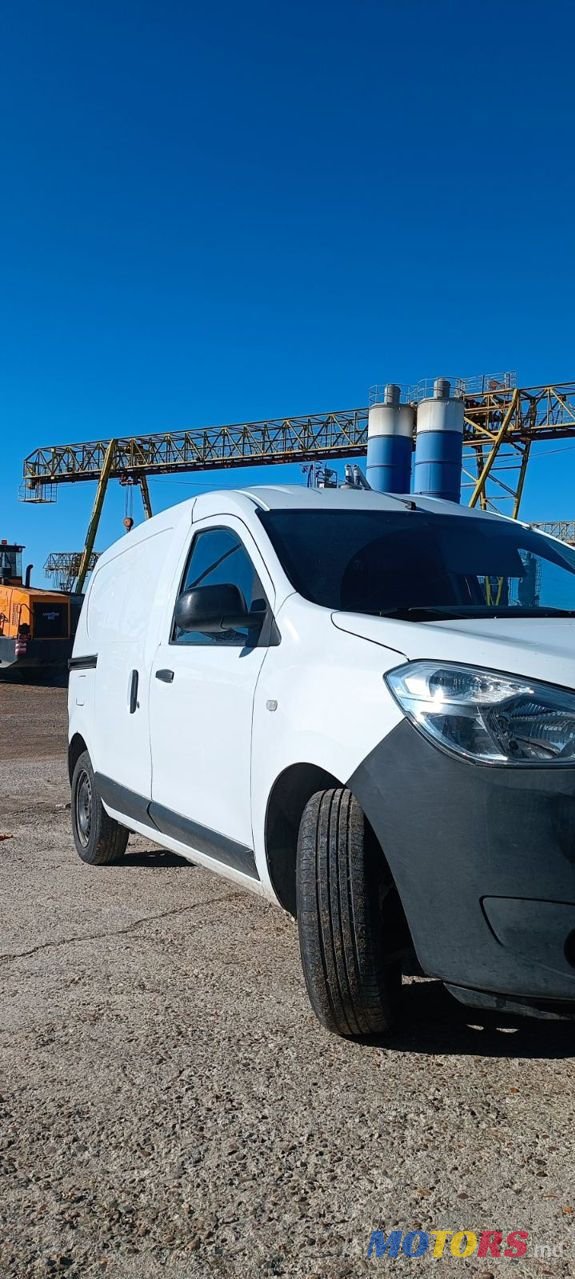 2014' Dacia Dokker photo #3