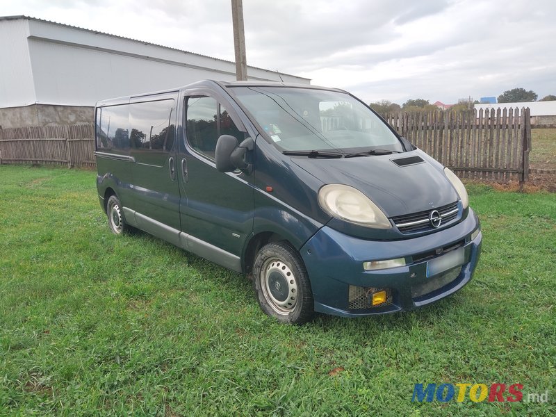 2002' Opel Vivaro photo #1