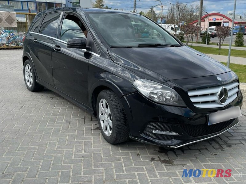 2014' Mercedes-Benz B-Class photo #1