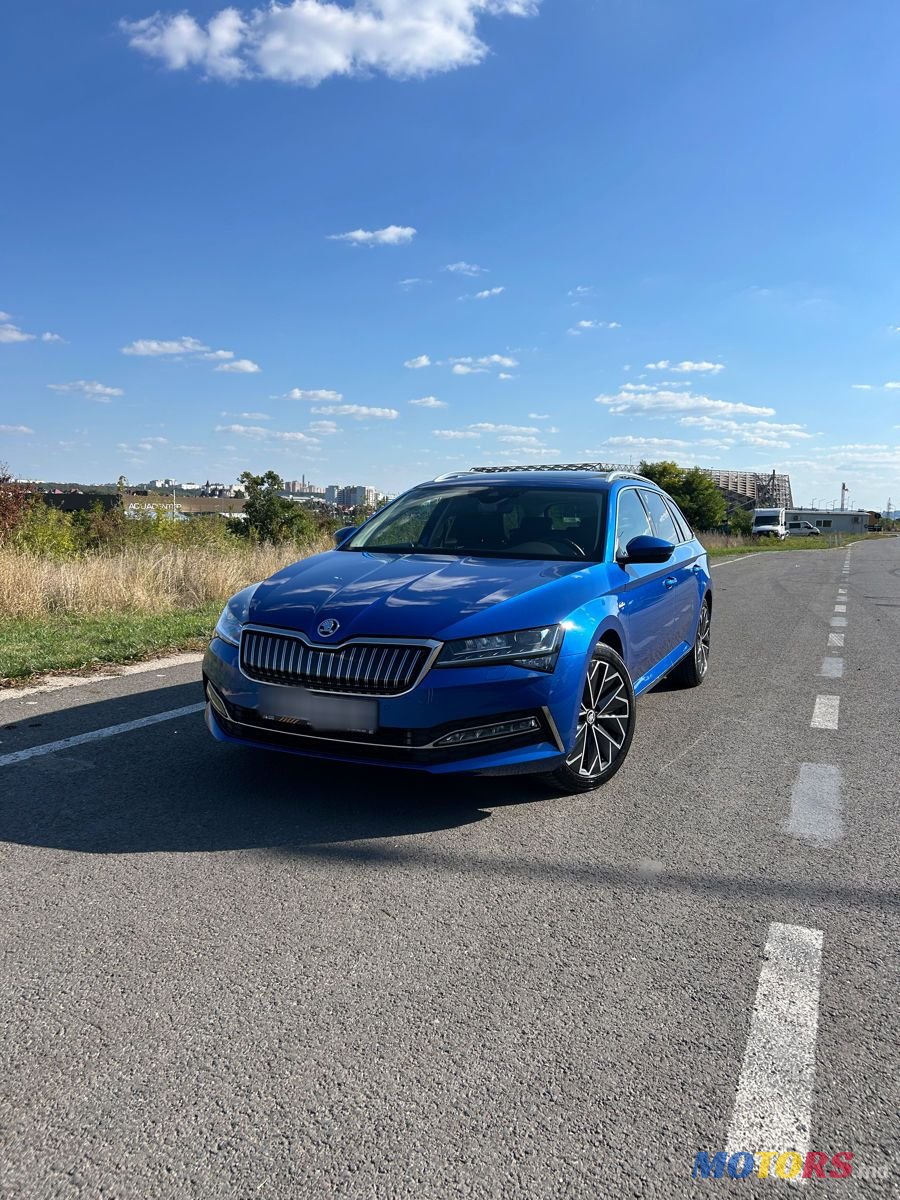 2023' Skoda Superb photo #1