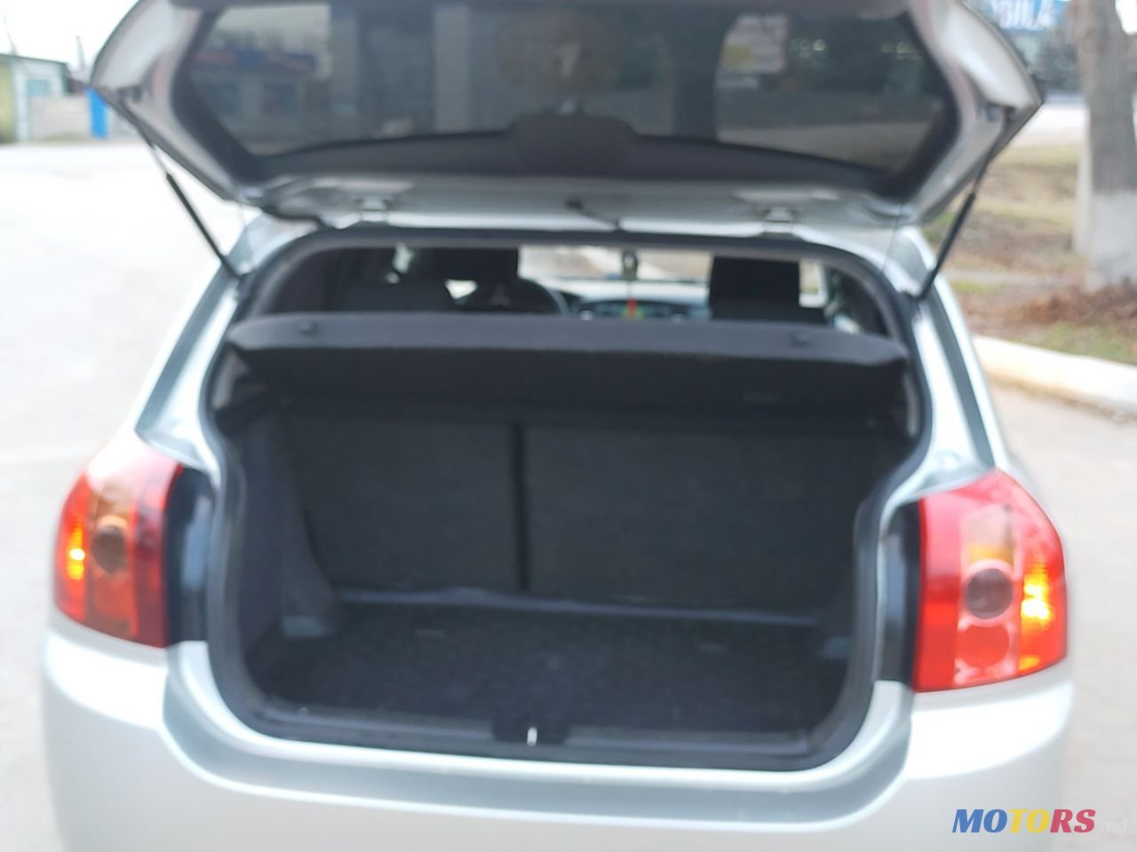 2007' Toyota Corolla photo #3