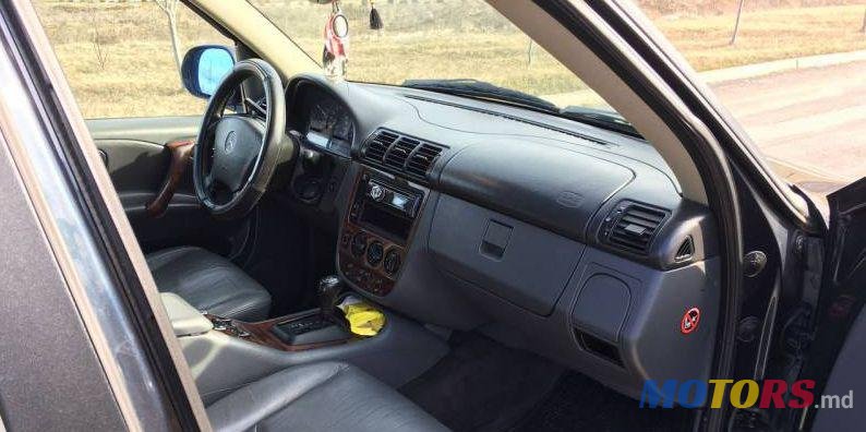 1999' Mercedes-Benz Ml photo #2