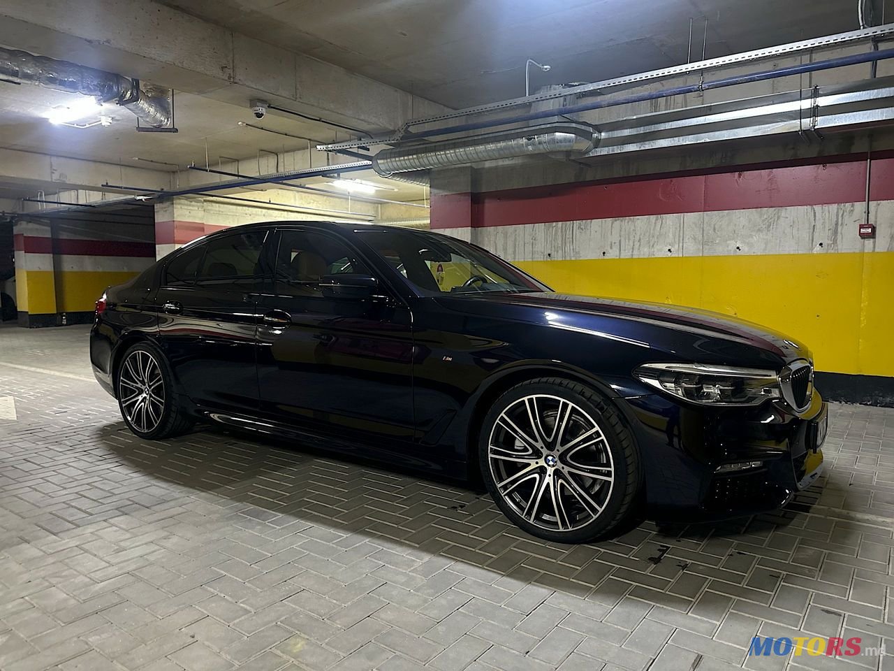 2018' BMW 5 Series photo #6