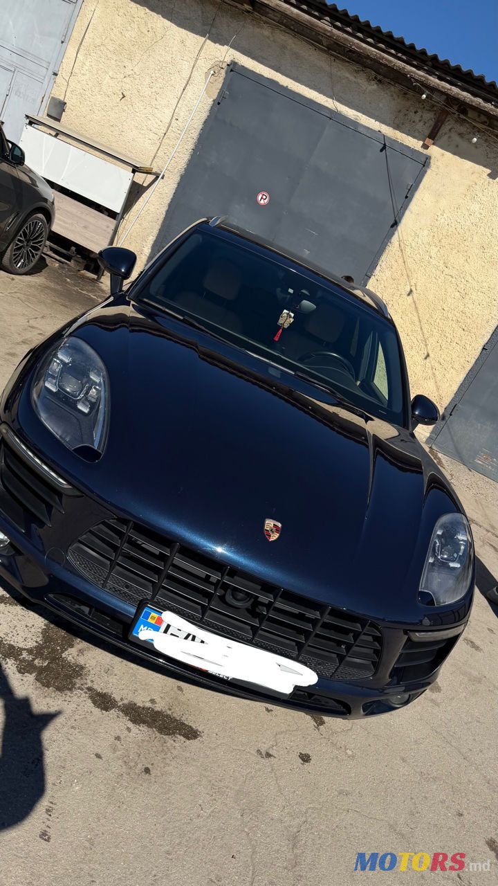 2016' Porsche Macan photo #1