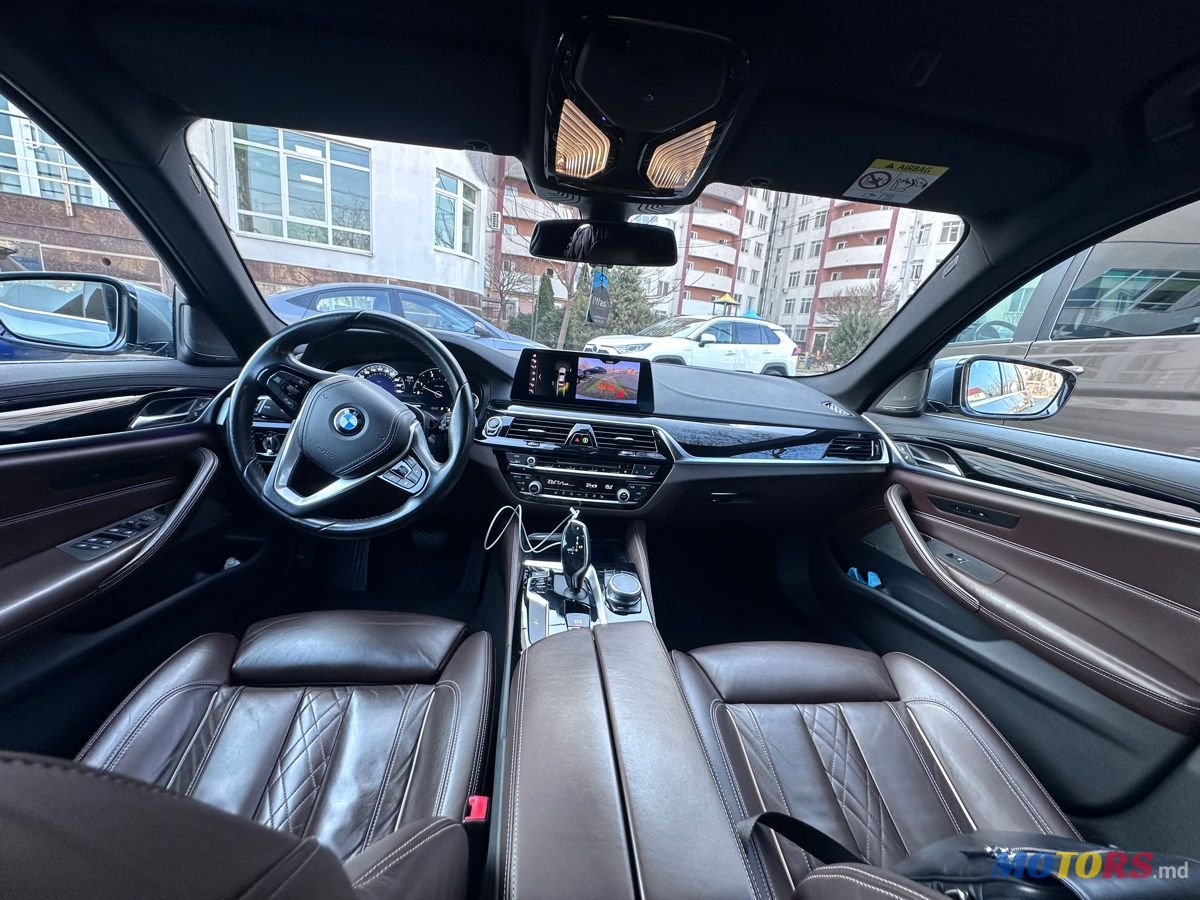 2018' BMW 5 Series photo #6