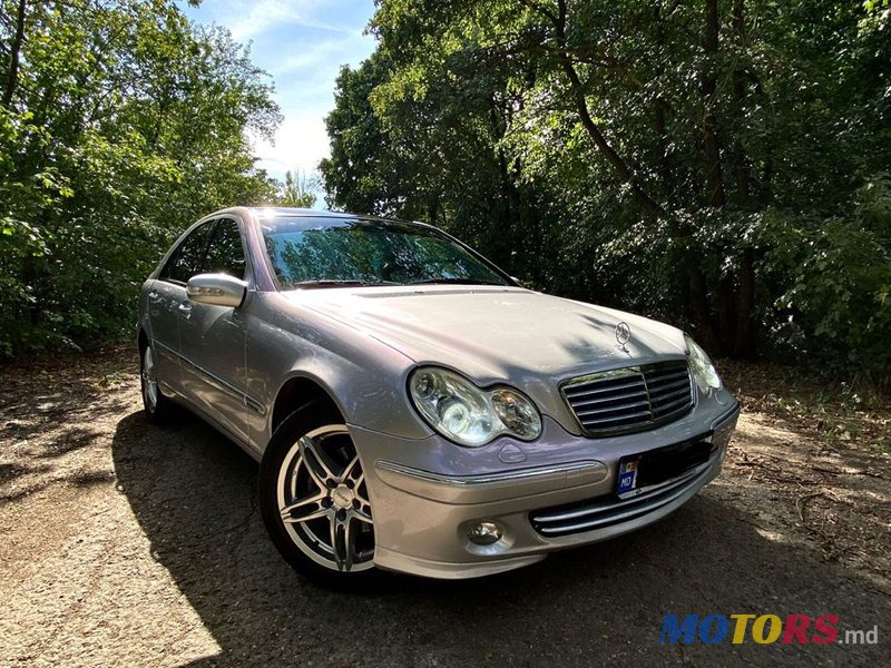 2003' Mercedes-Benz C-Class photo #1