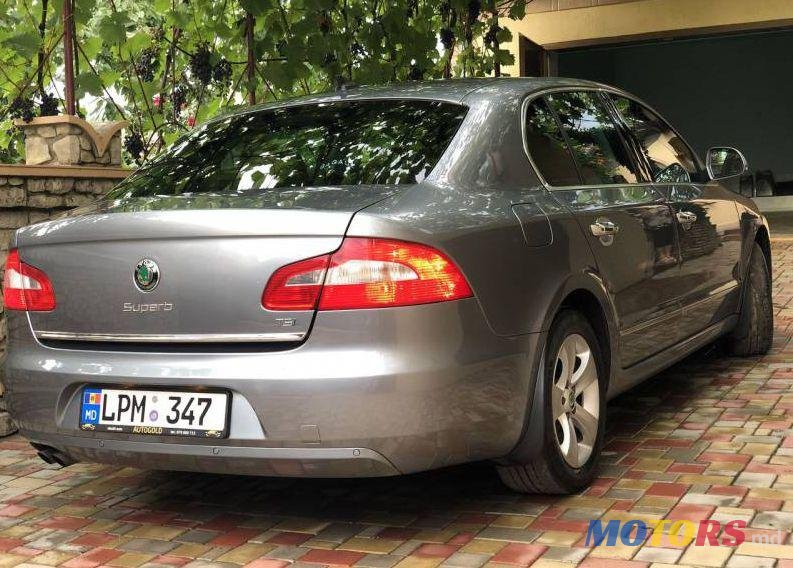 2012' Skoda Superb photo #1