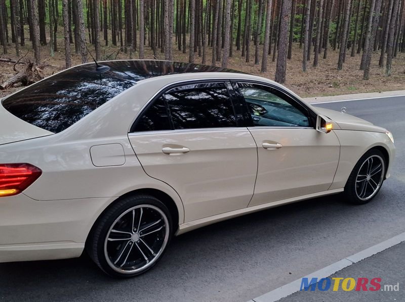 2016' Mercedes-Benz E-Class photo #6