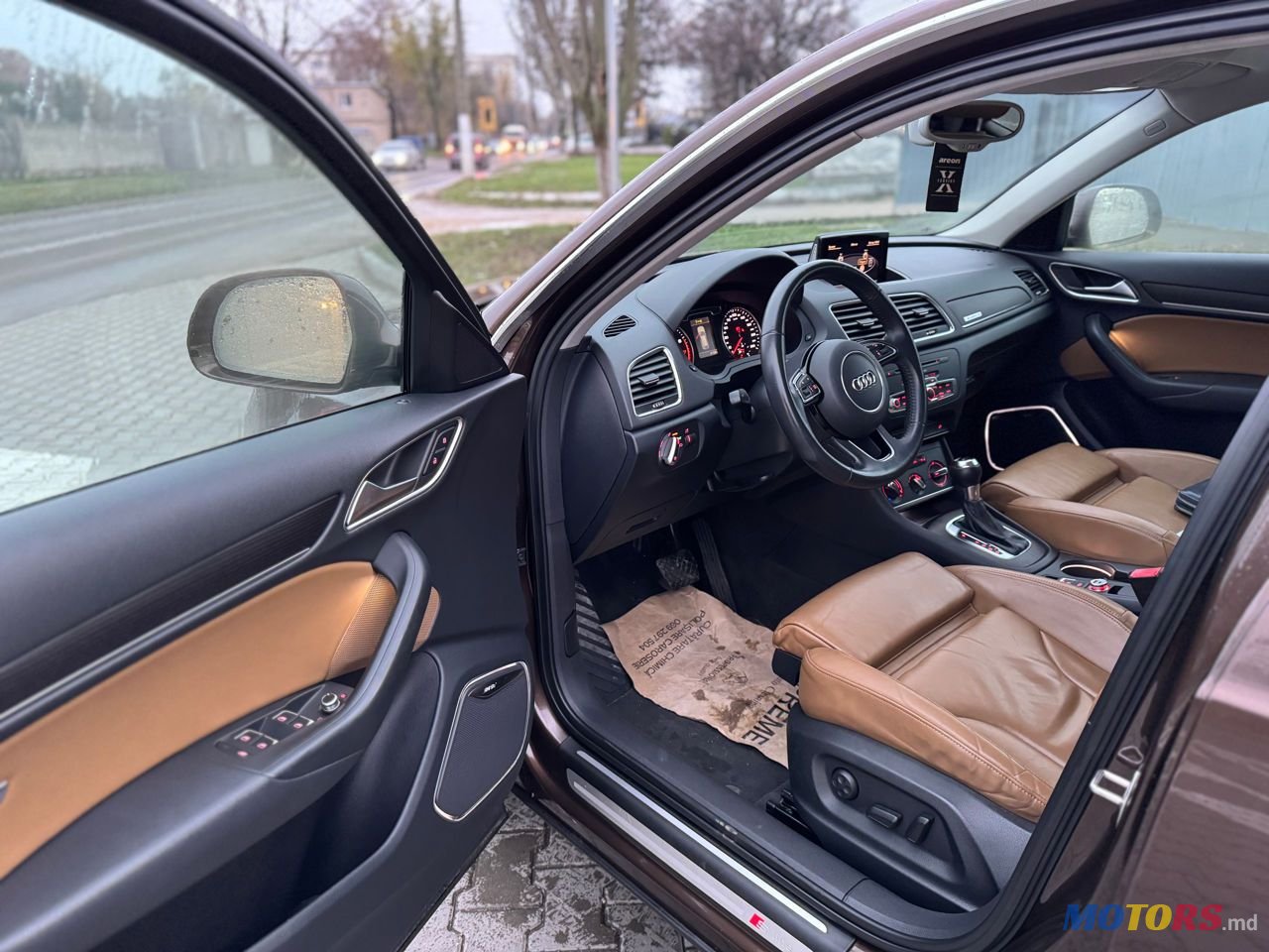 2014' Audi Q3 photo #6